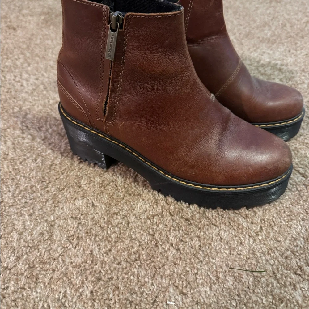 Doc Martins Brown Leather Ankle Boots - Picture 2 of 4